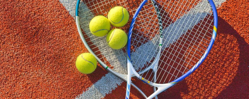 tenis kladjenje